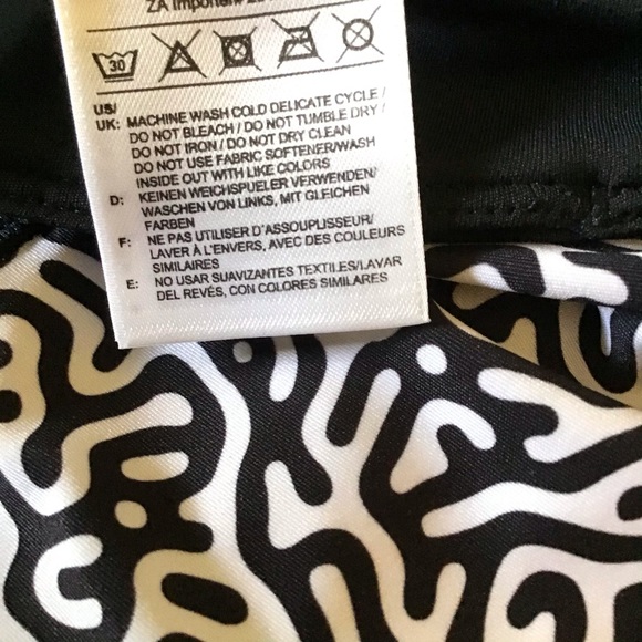 NWOT Reebok capris leggings M - Picture 3 of 6